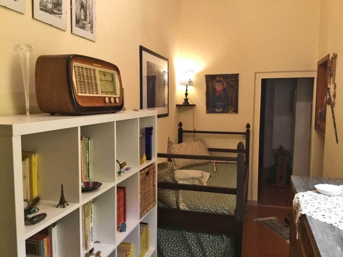 הוילה וולטרה Residenza Storica Palazzo Ricciarelli מראה חיצוני תמונה